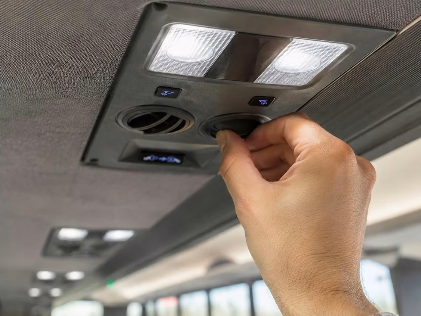 menlo park 18 passenger minibus climate control