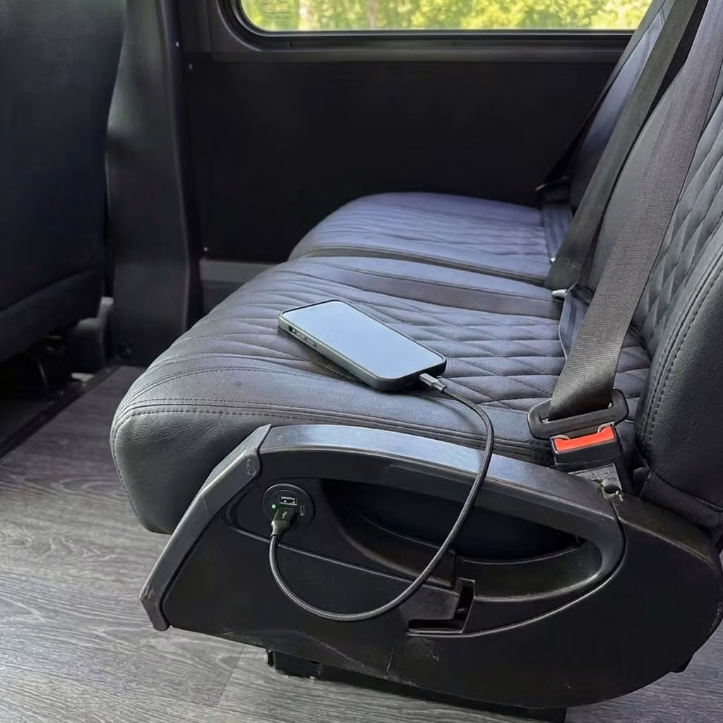 menlo park 20 passenger minibus usb charging