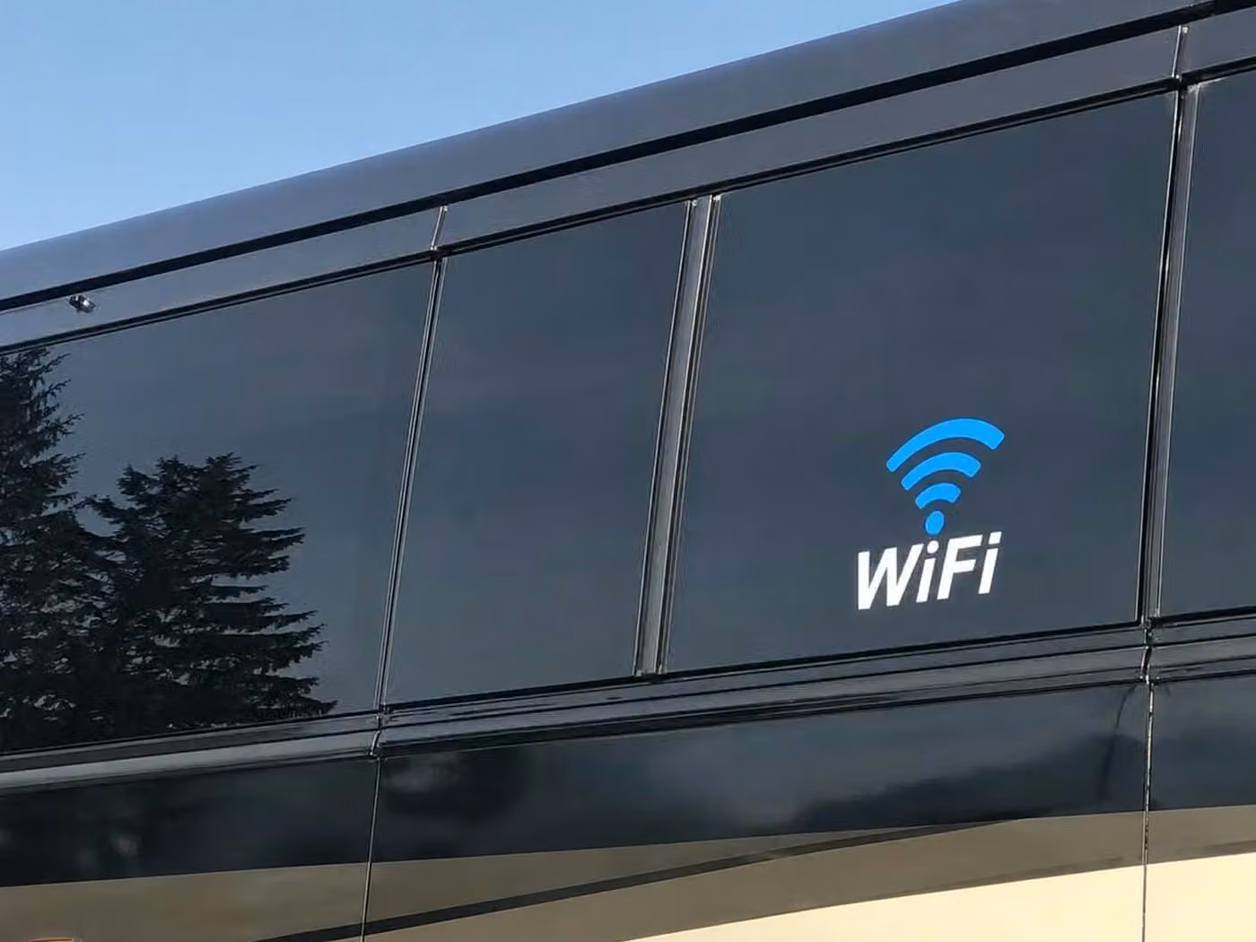 menlo park 20 passenger minibus wifi