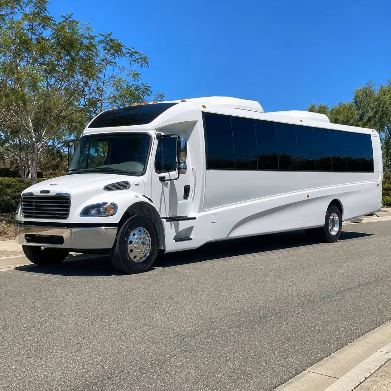 menlo park 35 passenger minibus rental