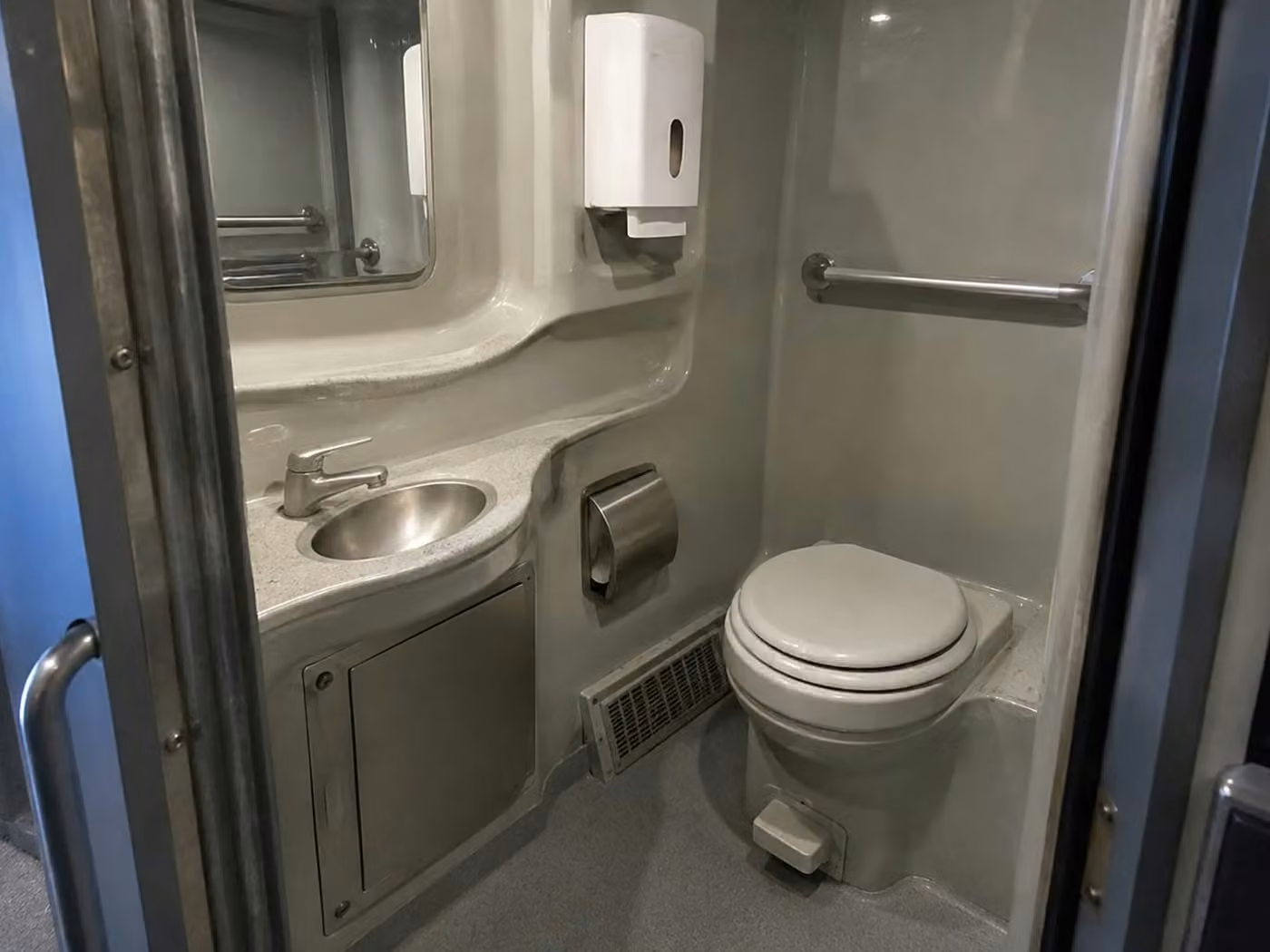menlo park 56 passenger charter bus onboard restroom
