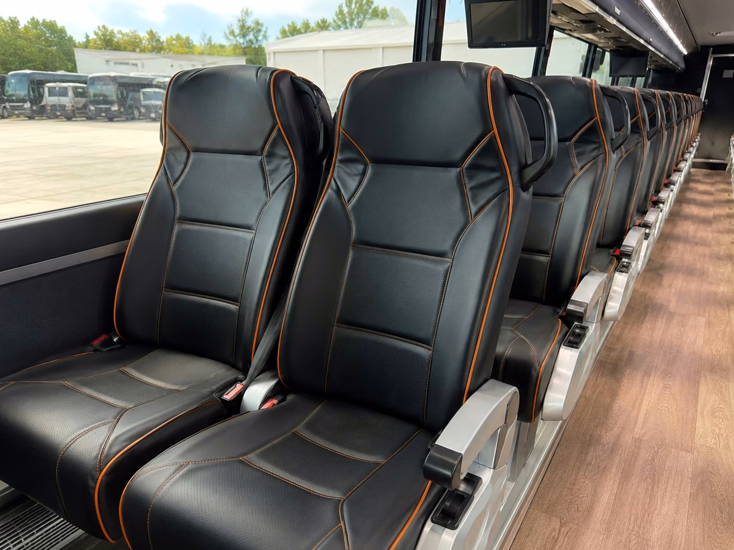 menlo park stress free airport shuttles for out of town guests